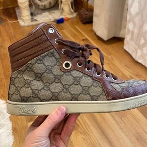Gucci crocodile sneakers